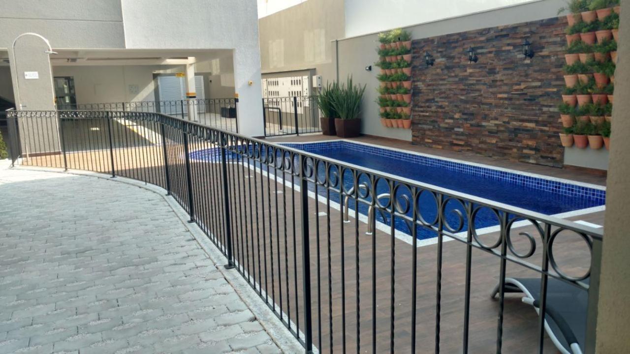 Var-101A Dpto Amplio En Condominio Cerrado Con Piscina Бомбиняс Екстериор снимка