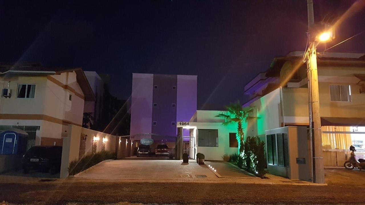 Var-101A Dpto Amplio En Condominio Cerrado Con Piscina Бомбиняс Екстериор снимка